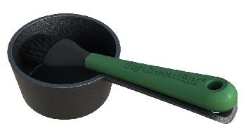 Sauce Pot, Cast Iron, w/Brush, Big Green Egg